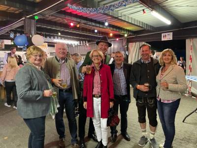 Unterwegs in Hainburg mit unserem Landrat und dem Vizeprsident des Hessischen Landtags