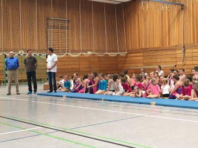 Vorfhrnachmittag der Turnerschaft Klein-Krotzenburg in der Kreuzburghalle und ein kleiner Dank von mir fr das Engagement gemeinsam mit dem Integrationsbeauftragten des Sportkreises Erwin Kneisel und dem Vorsitzenden Thomas-O. Petzold