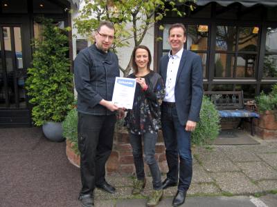 Gewerbe - Hessischer Hof Hainburg Urkunde ADFC 2016